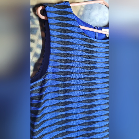 Ladies Calvin Klein blue black electric sleeveless dress - Picture 2 of 9